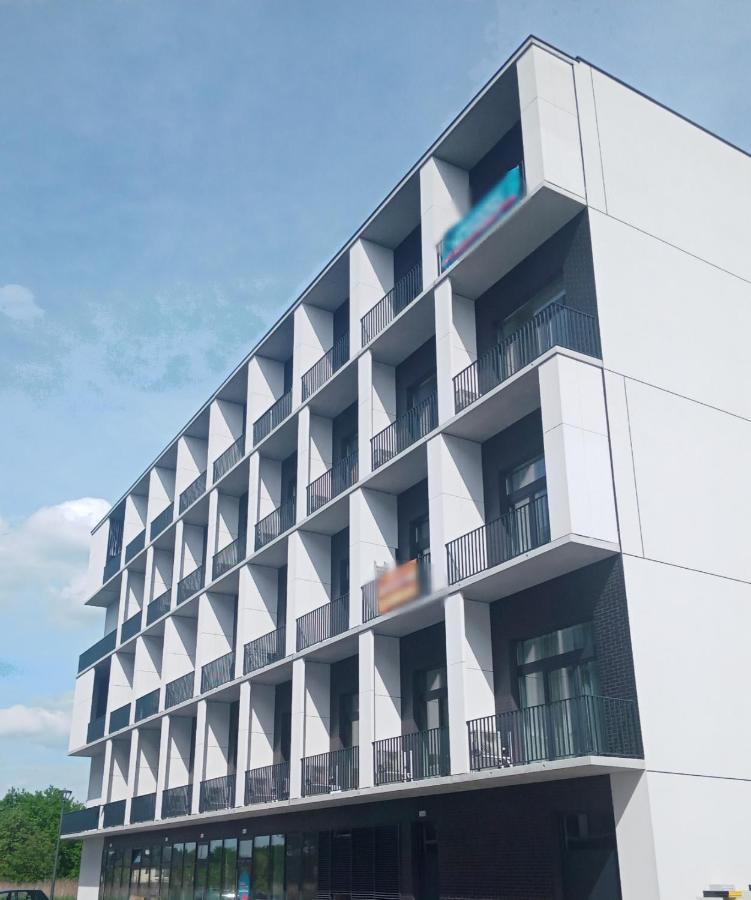 Wroclove Airport Loft 弗罗茨瓦夫 外观 照片